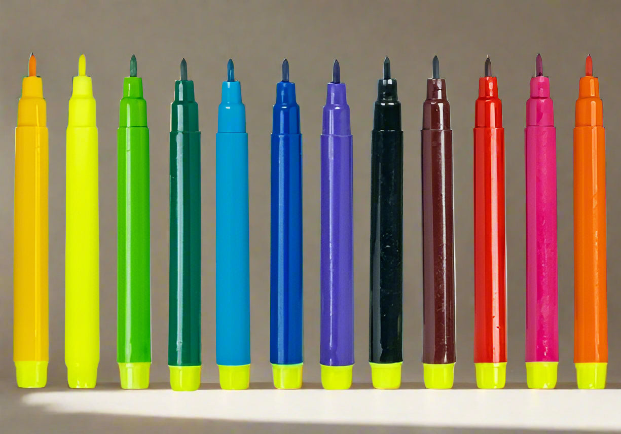 Vibrant Sketch Pens